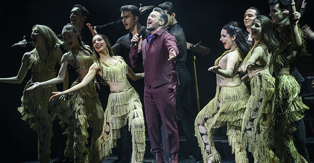 "emre altuğ bir pop masalı" 