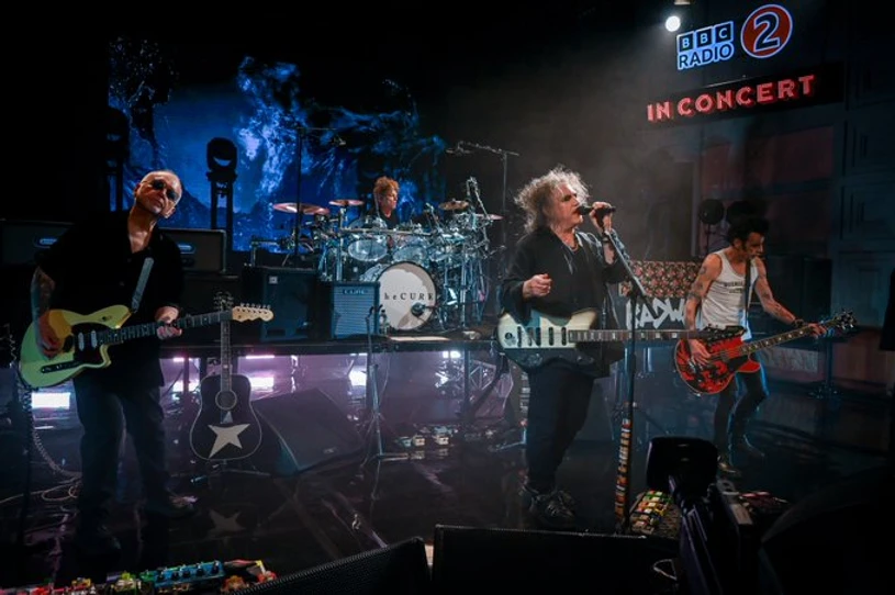 The cure, yeni konser filmini duyurdu: “the show of a lost world”, 11 aralık 2025’te sinemalarda