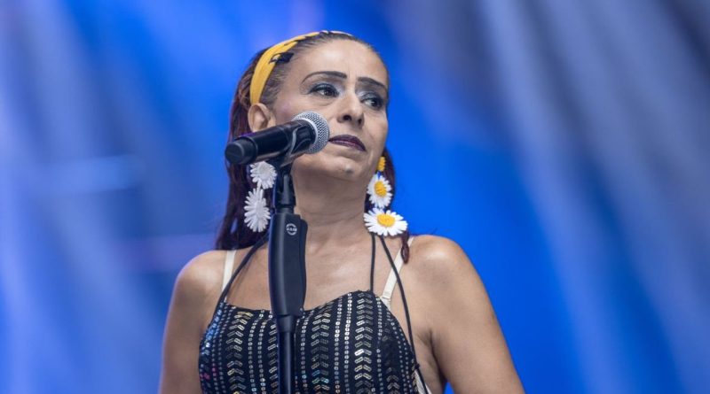 Yıldız tilbe "aşkı düşünmüyorum, aşk da beni düşünmüyor"