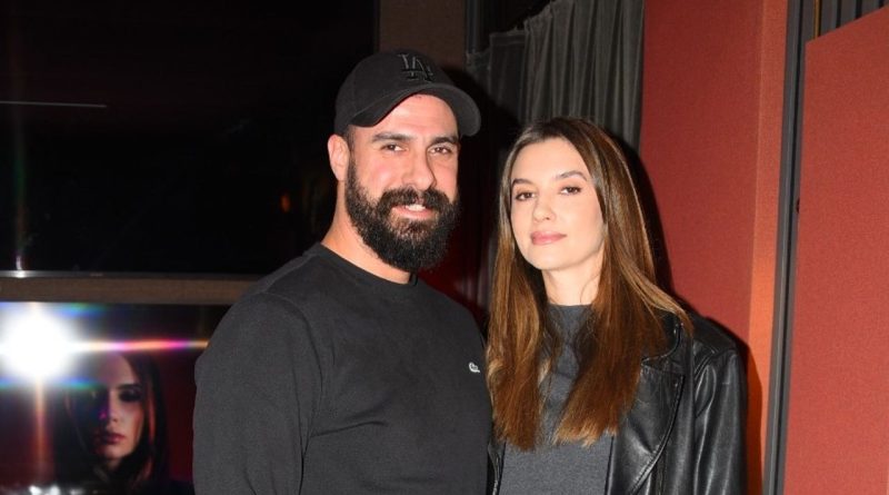 Türkiye güzeli leyla lydia tuğutlu müziğe adım attı