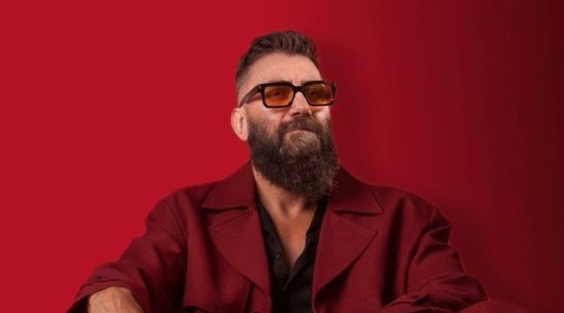 Teoman alpsakarya, "flux" ile electronic sahnesinde!