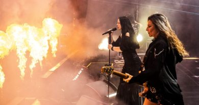 ŞEBNEM FERAH’TAN İSTANBUL’DA BİR GECE DAHA